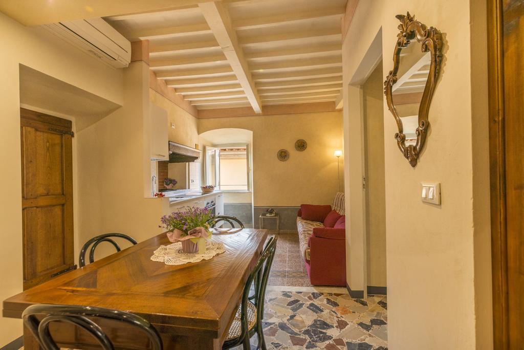 I Bei Ricordi - Historic Centre Apartment 6 Arezzo Exterior foto