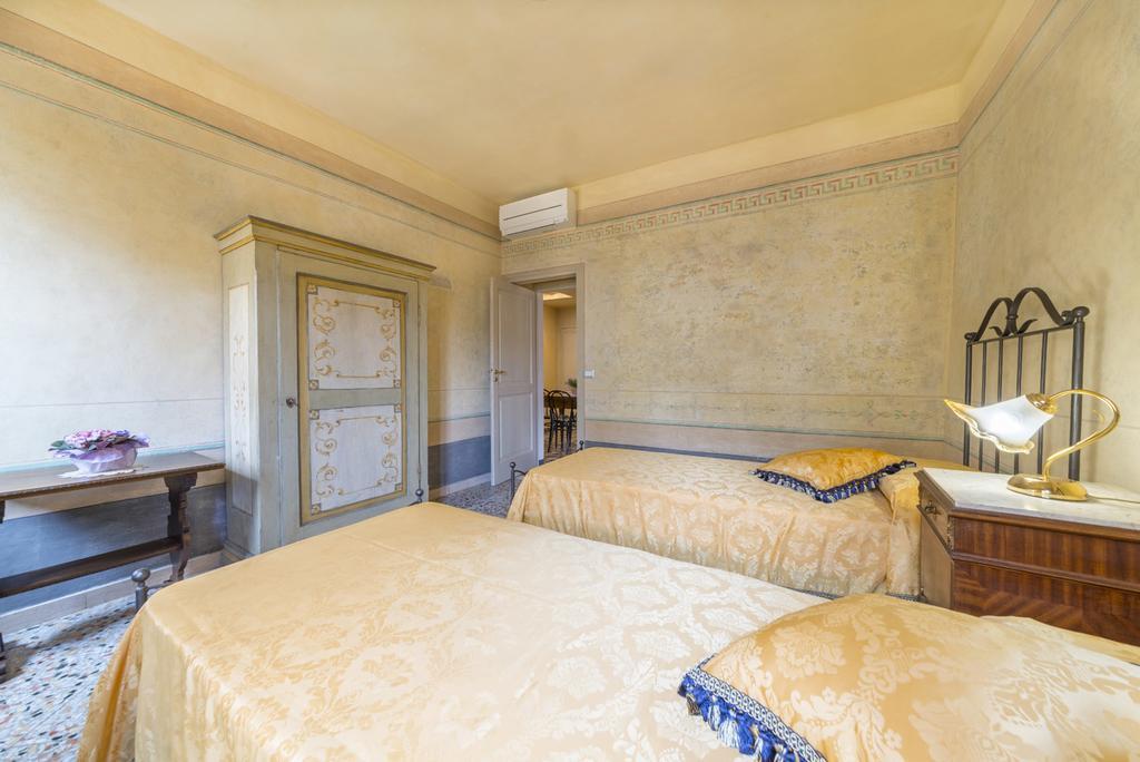 I Bei Ricordi - Historic Centre Apartment 6 Arezzo Exterior foto